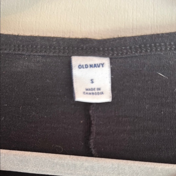 Old Navy Black Midi T-Shirt Dress with Short Sleeves - Picture 2 of 3